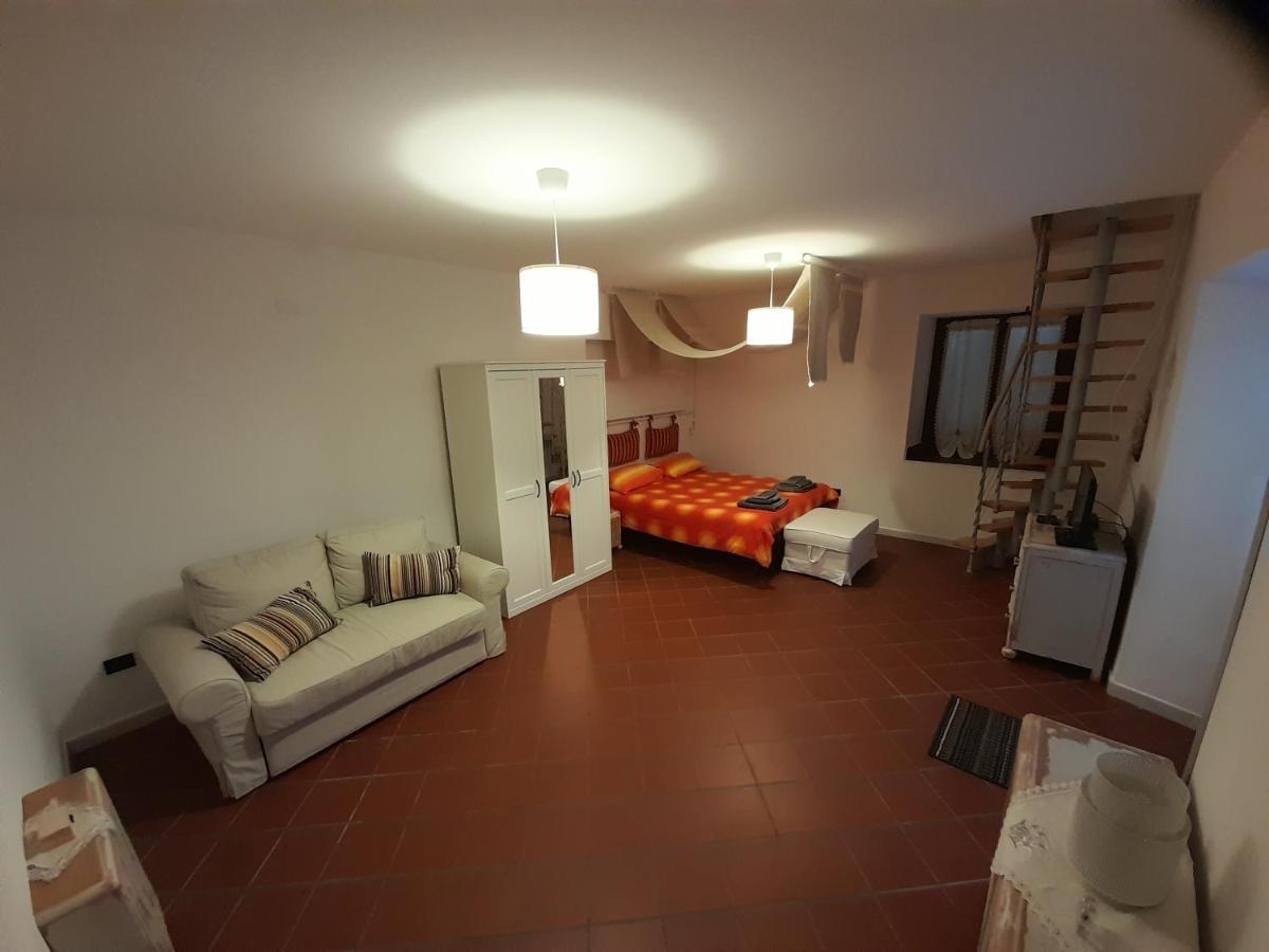 Il Sogno Di Bea Apartment แตร์นี ภายนอก รูปภาพ